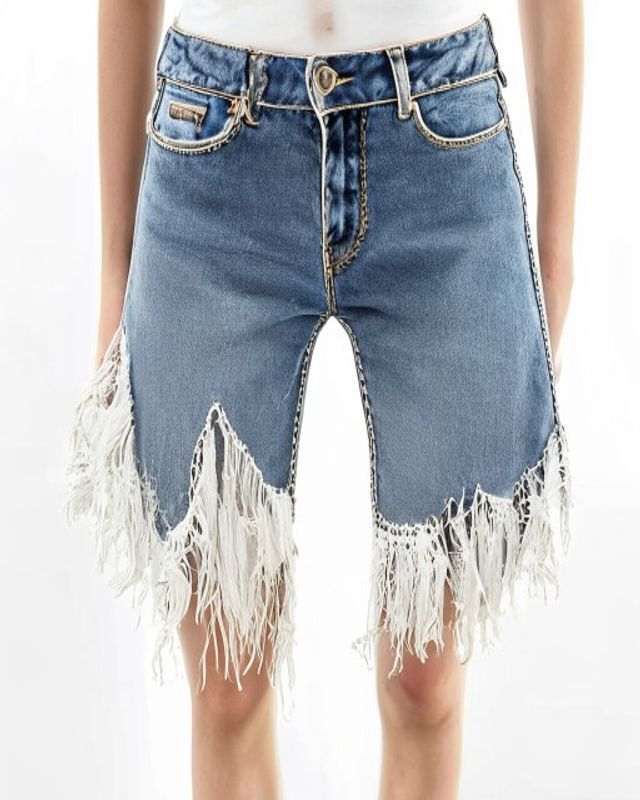 Short Denim Deshilachado